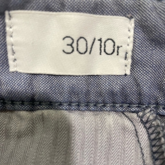 Gap Ladies Navy shorts. Size 10. Super cute! - Picture 4 of 4